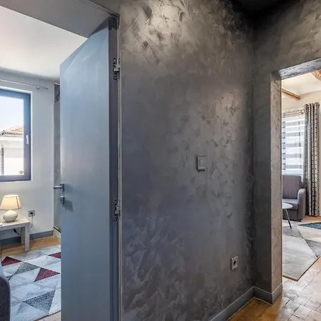 New Le Coin Bleu - Center