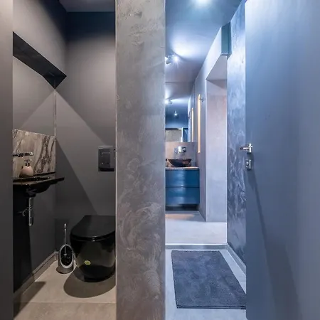 New Le Coin Bleu - Center * Sofie