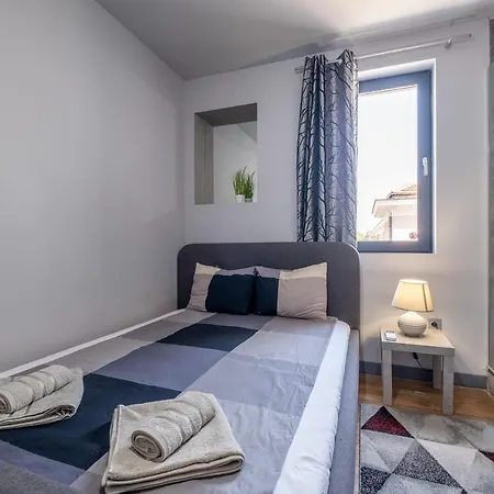 Apartman New Le Coin Bleu - Center Szófia