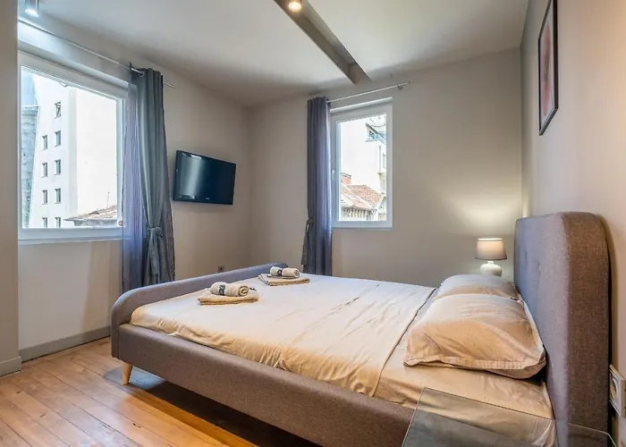 New Le Coin Bleu - Center Appartement Sofia